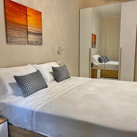 Lomellini One Apartman Genova Kültér fotó